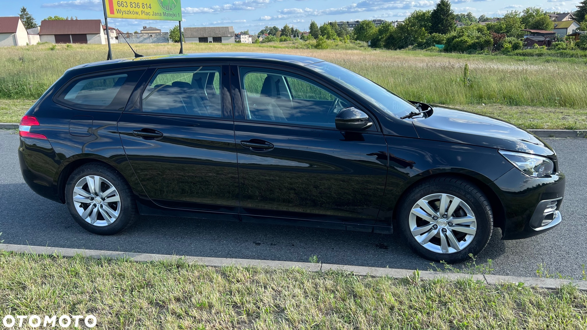Peugeot 308 1.5 BlueHDi Active S&S EAT8 - 6