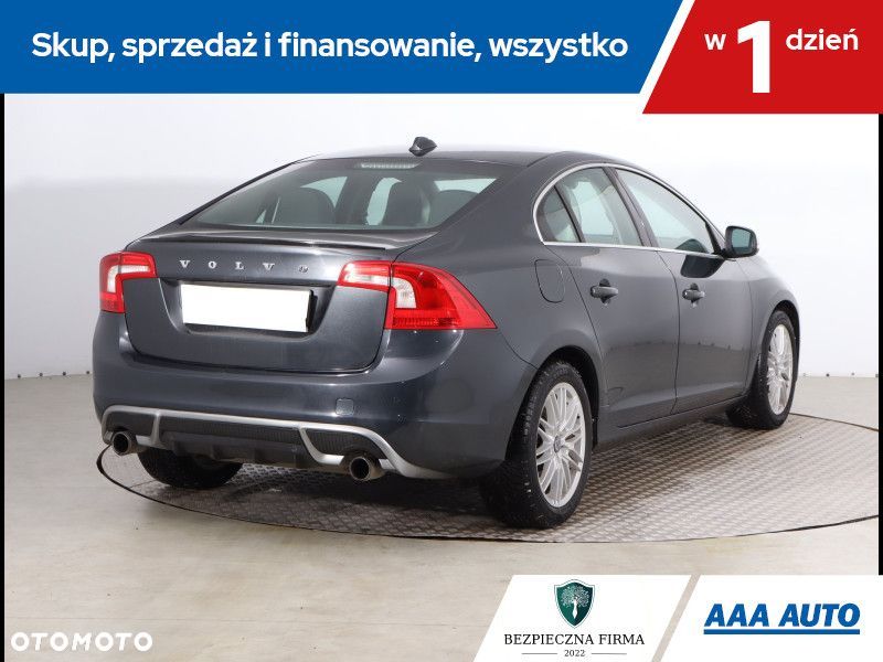 Volvo S60 - 7