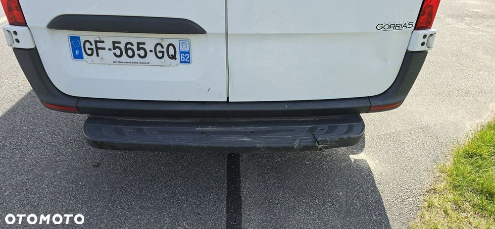 Mercedes-Benz Sprinter - 22