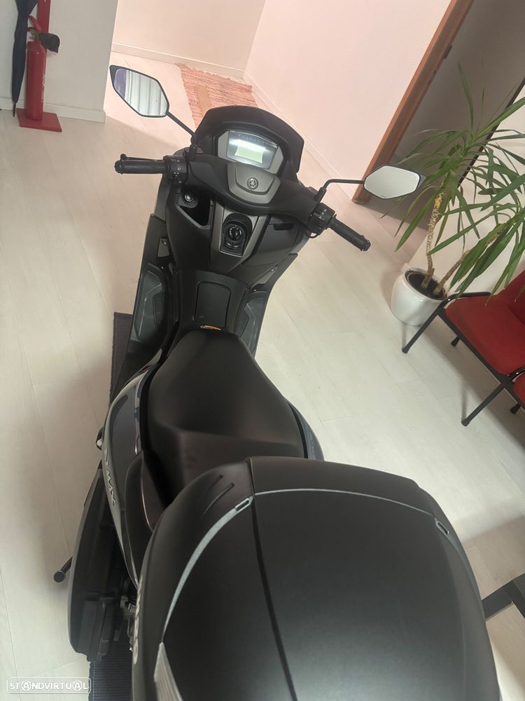 Yamaha NMAX - 3