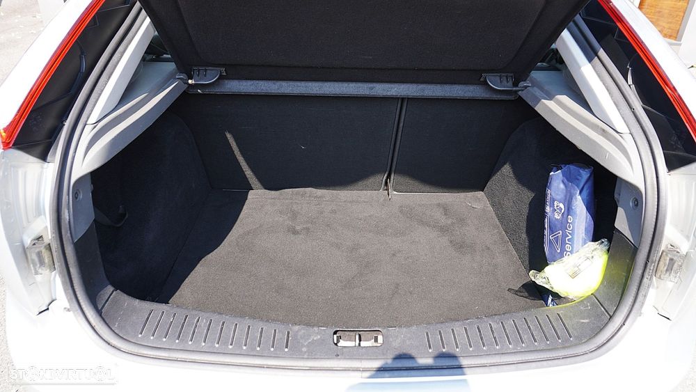 Ford Focus 1.6 TDCi Trend - 13