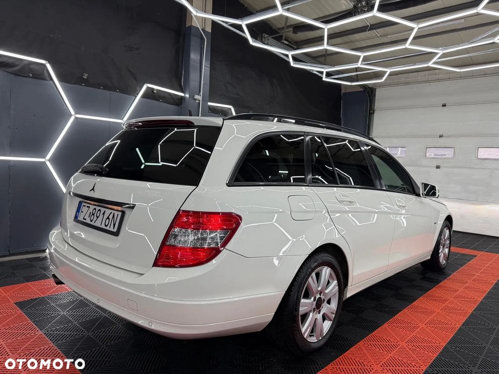 Mercedes-Benz Klasa C 220 CDI DPF (BlueEFFICIENCY) Elegance - 9