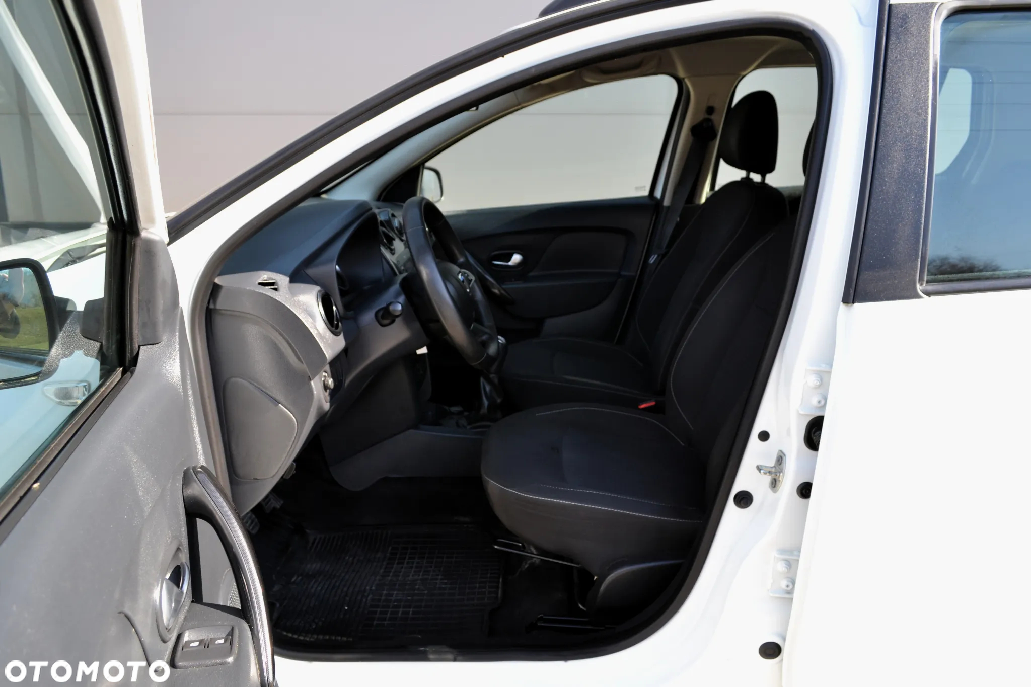 Dacia Logan MCV 1.5 Blue dCi Laureate - 6
