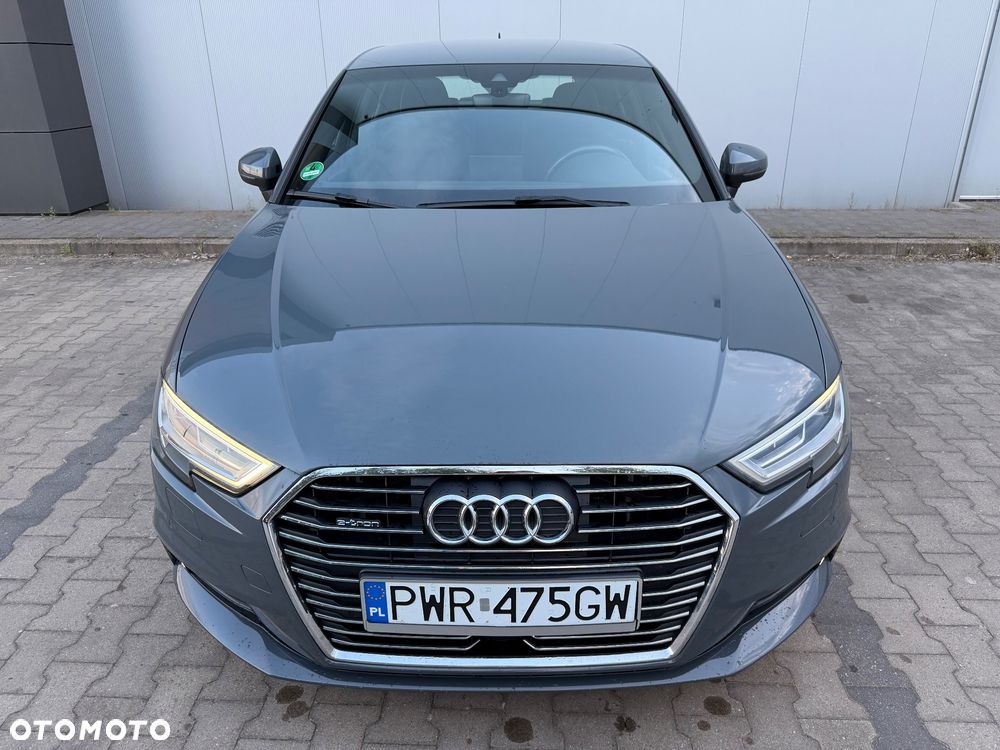 Audi A3 Sportback 40 e-tron S tronic sport - 1