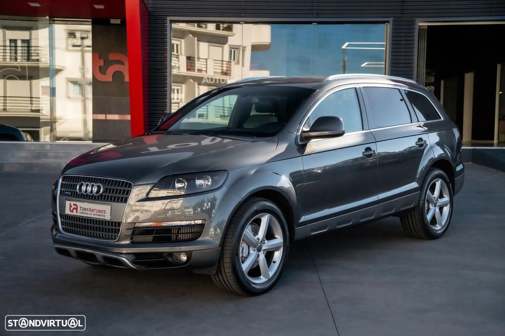 Audi Q7 2007 photo 2