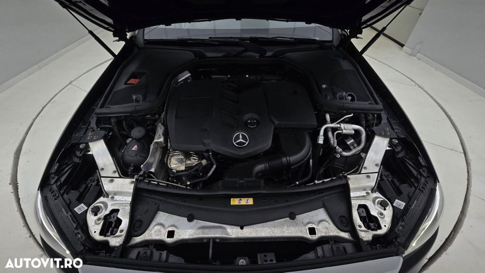 Mercedes-Benz E - 24