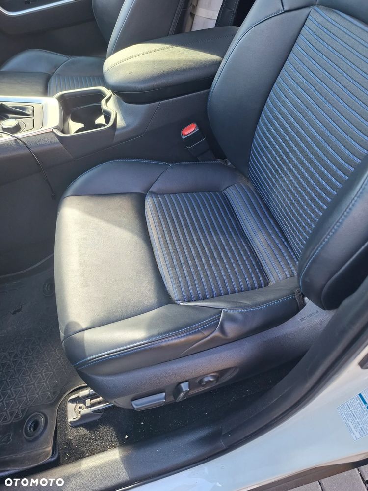 Toyota RAV4 - 15