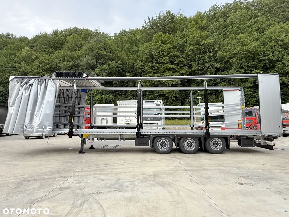 Schmitz Cargobull MEGA VARIOS + BDE - 13