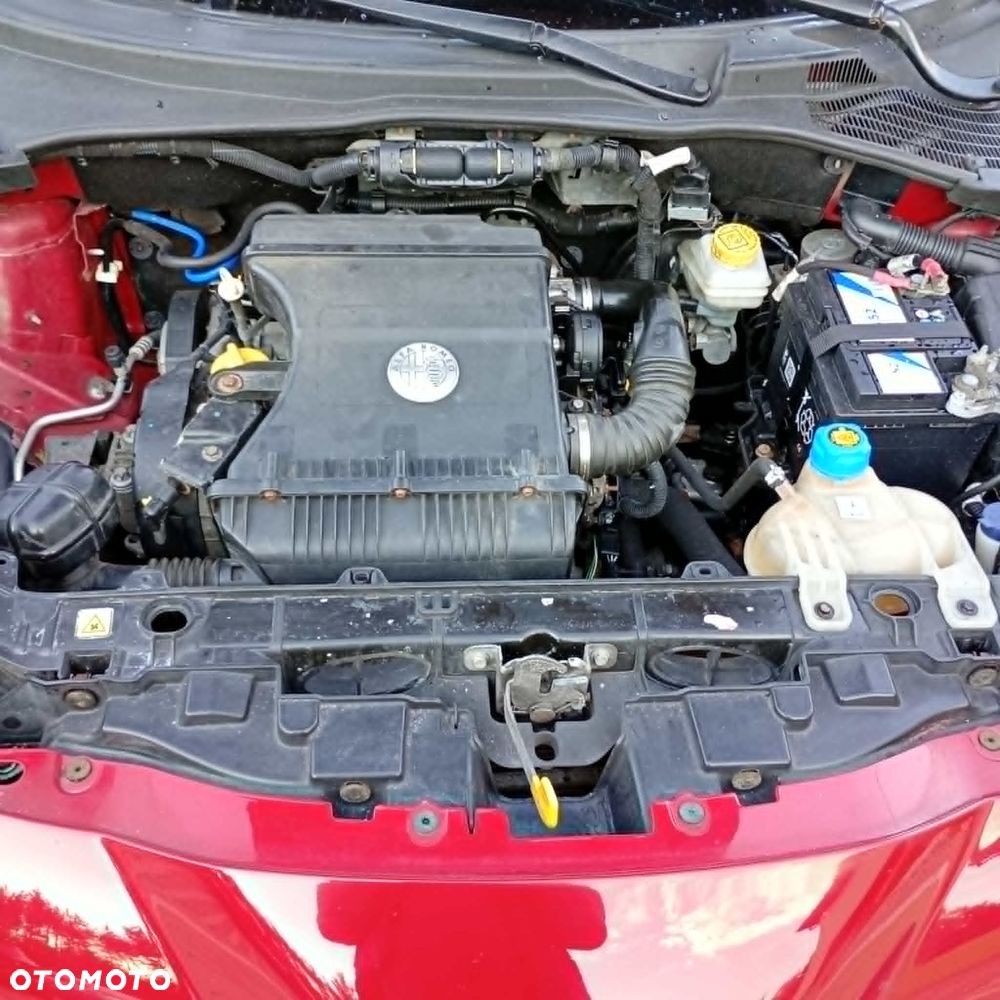 Alfa Romeo Mito - 12