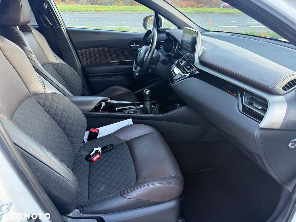 Toyota C-HR 1.2 Turbo Flow - 13