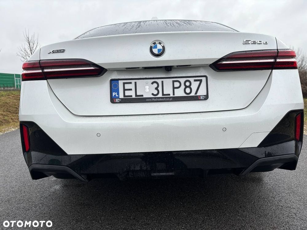 BMW Seria 5 520d xDrive - 8