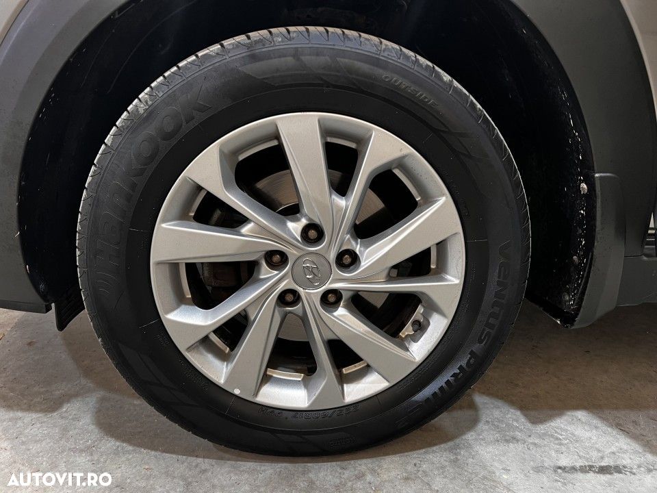 Hyundai Tucson - 11