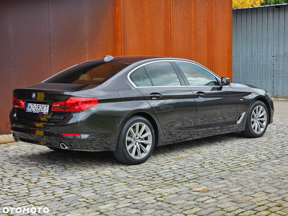 BMW Seria 5 520d Luxury Line - 7