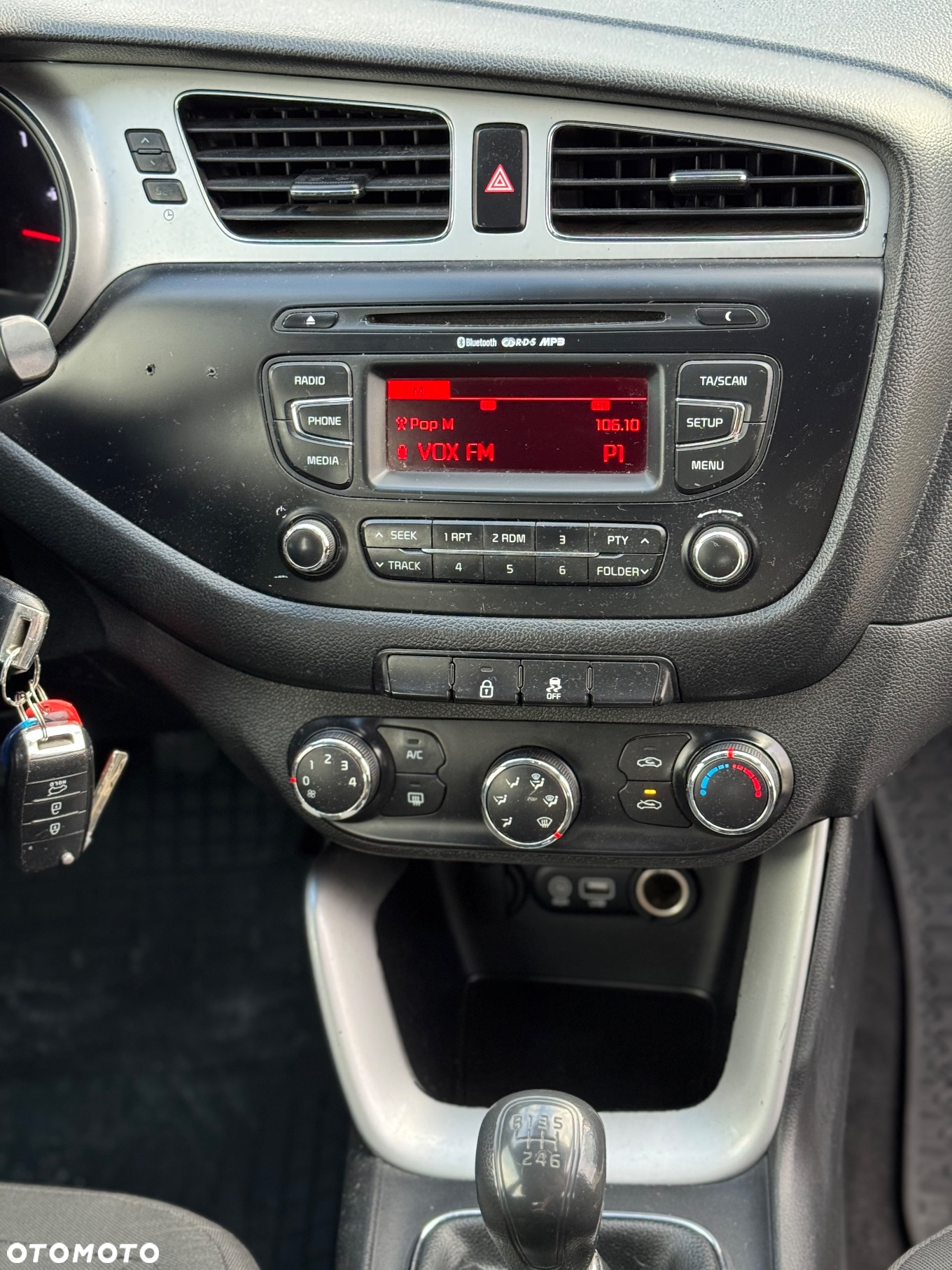 Kia Ceed Cee'd 1.6 GDI L - 23