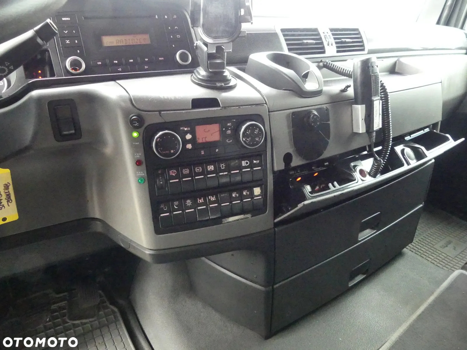 MAN TGX 26.480 6X4 BL - 4