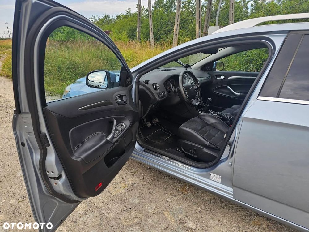 Ford Mondeo 2.0 Titanium - 11