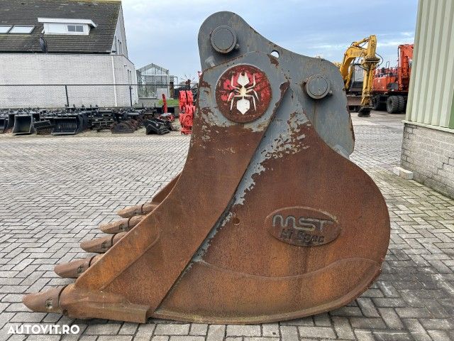 Hitachi ZX 690 cupa cu dinti - 4