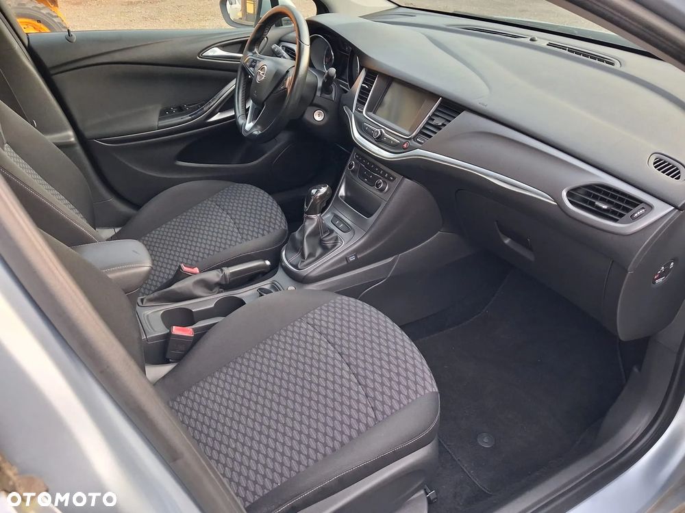 Opel Astra - 6