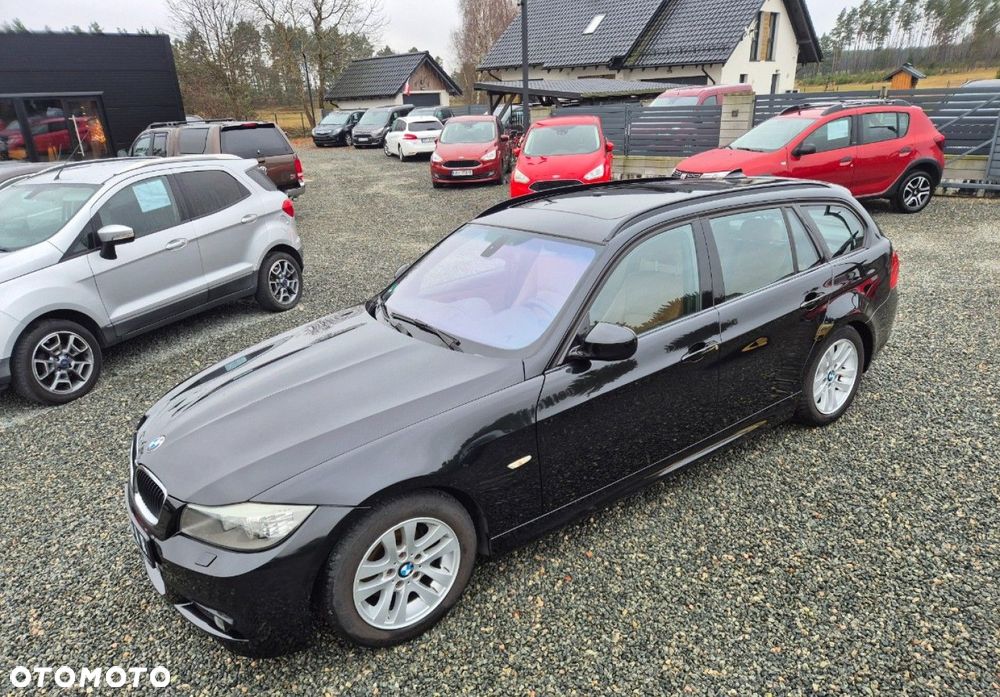 BMW Seria 3 - 25