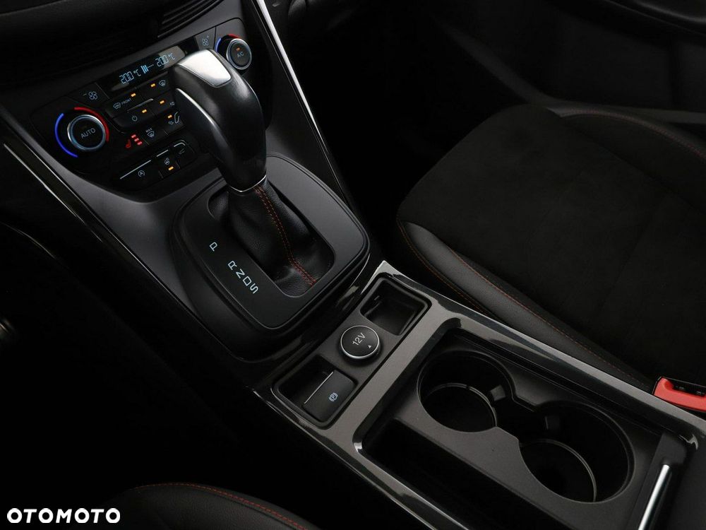 Ford Kuga 1.5 EcoBoost 4x4 ST-Line - 28