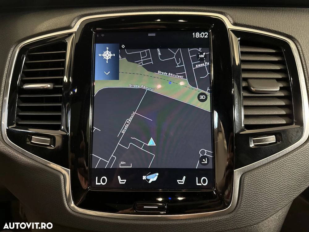 Volvo XC 90 - 23