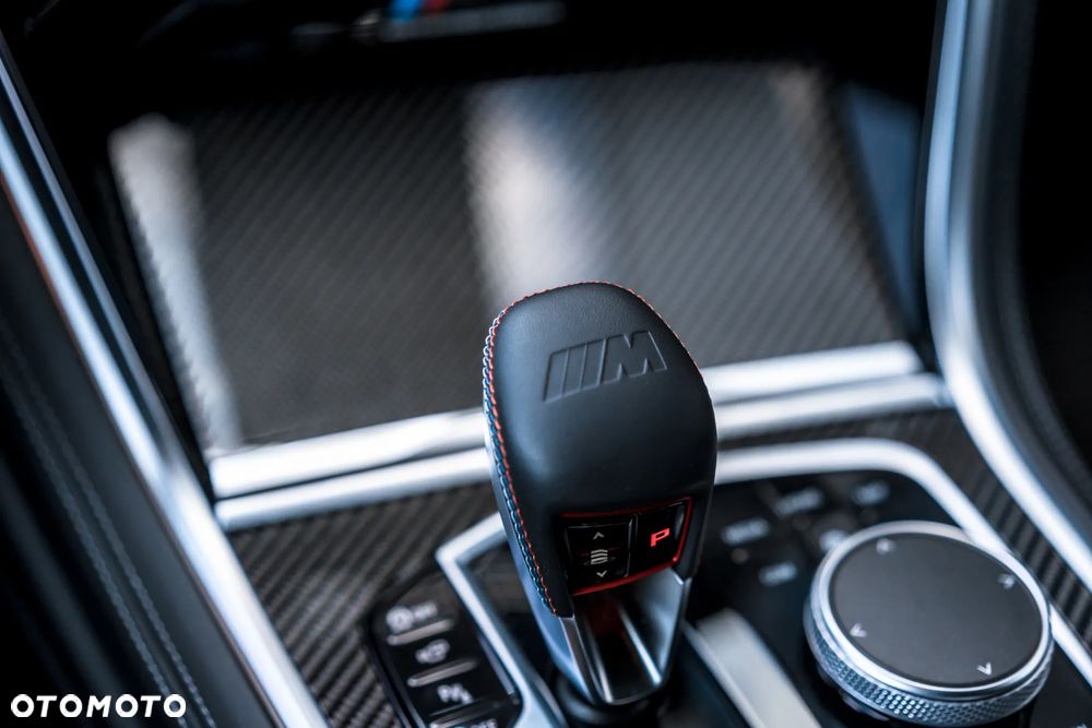 BMW M8 - 15