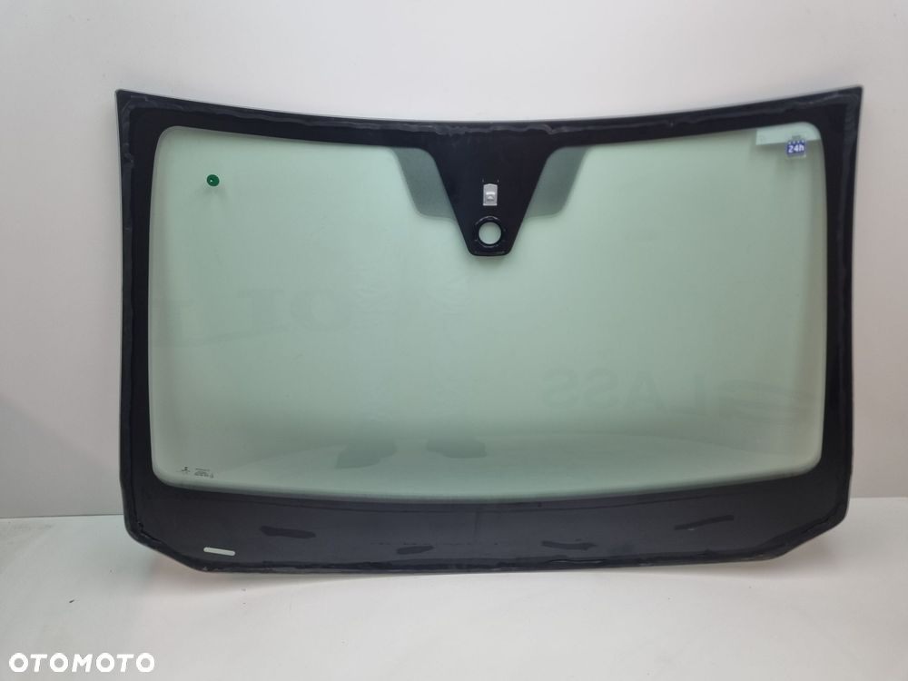 Szyba przednia DACIA DUSTER 2018-2024 5 DRZWI - 2