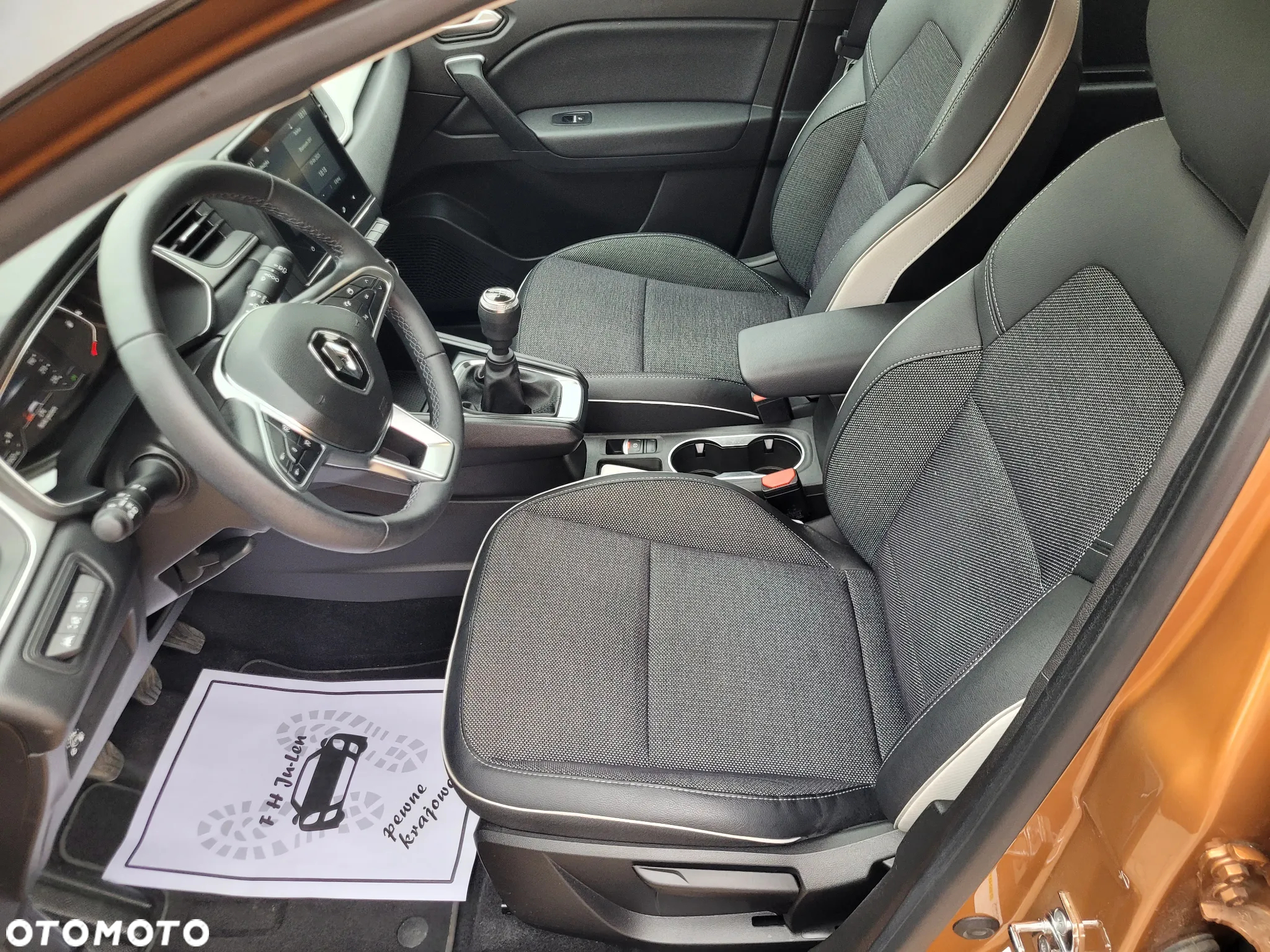 Renault Captur 1.0 TCe Intens - 22
