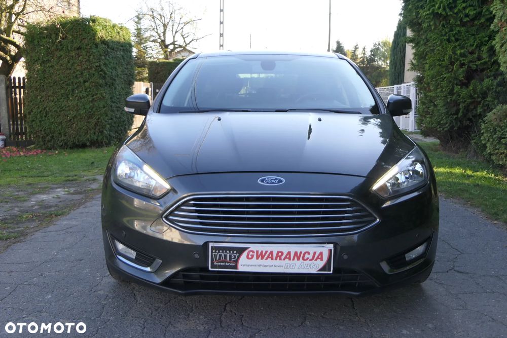 Ford Focus 2.0 EcoBlue Titanium - 13