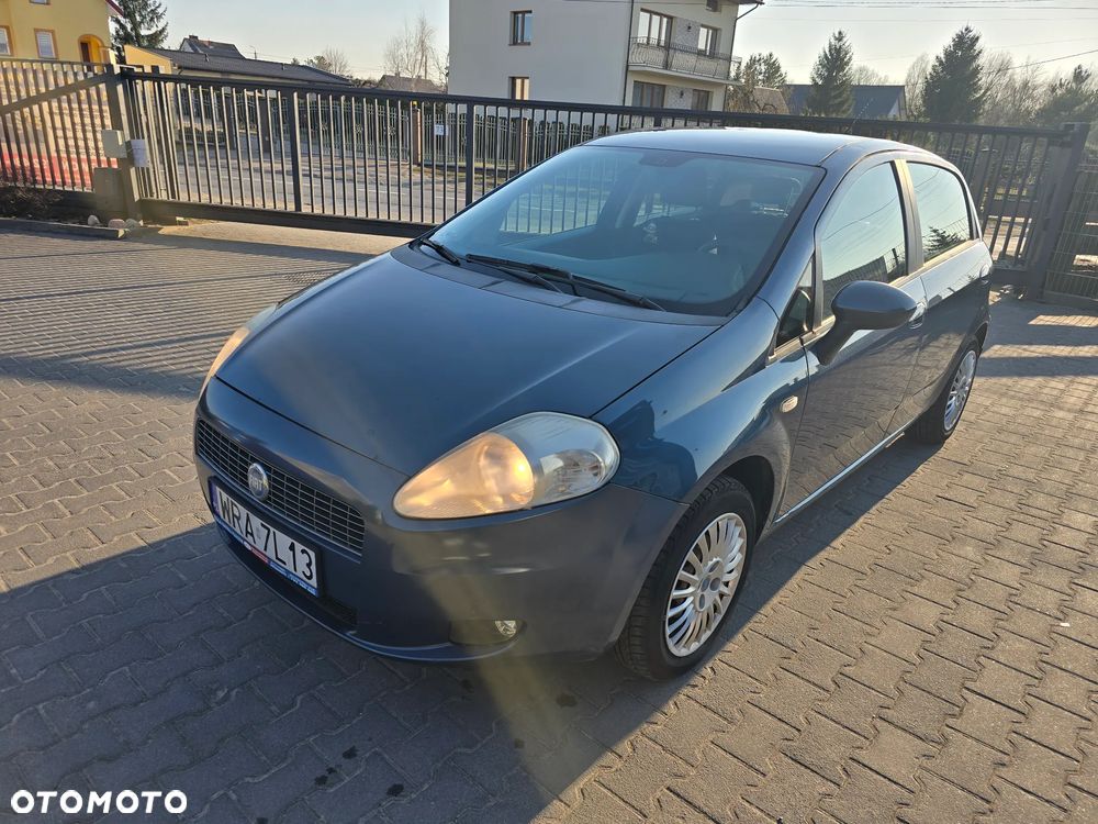 Fiat Grande Punto - 26
