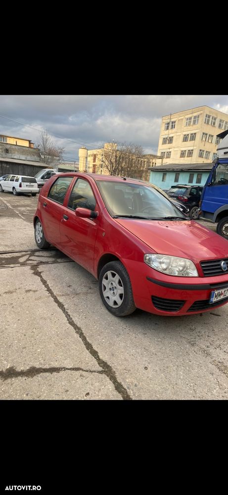 Dezmembrez fiat punto 1.4 benzina - 1