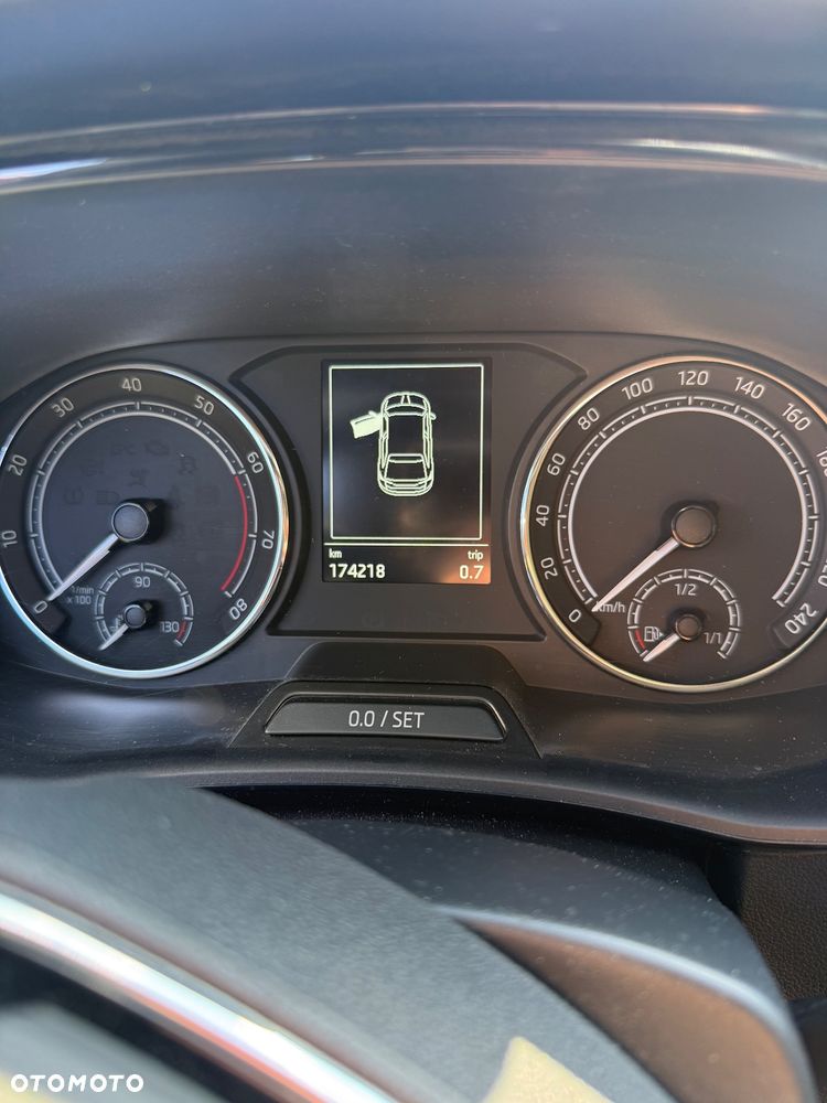 Skoda Fabia - 22