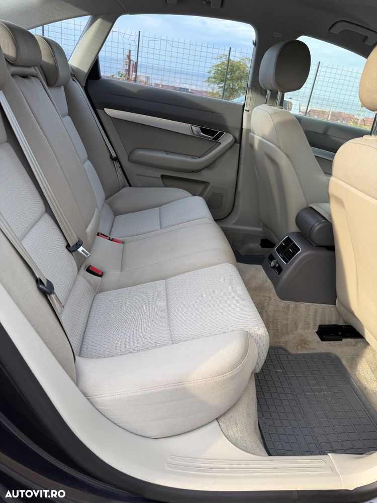 Audi A6 Avant 2.0 TDI DPF multitronic - 15