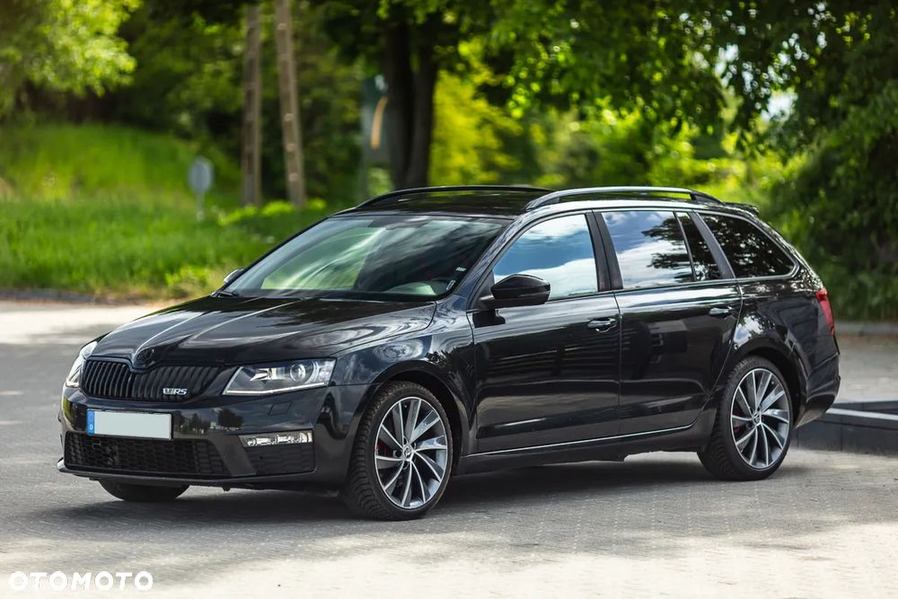 Skoda Octavia 2.0 TDI DSG RS - 5