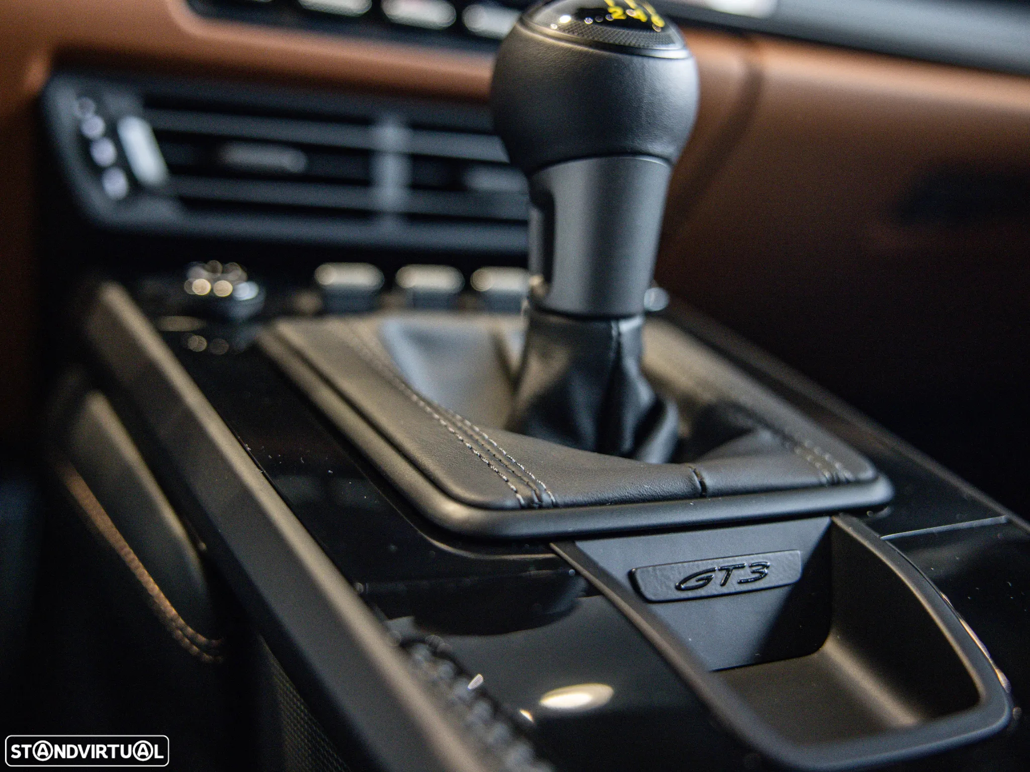 Porsche 911 (992) GT3 Touring Package - 34