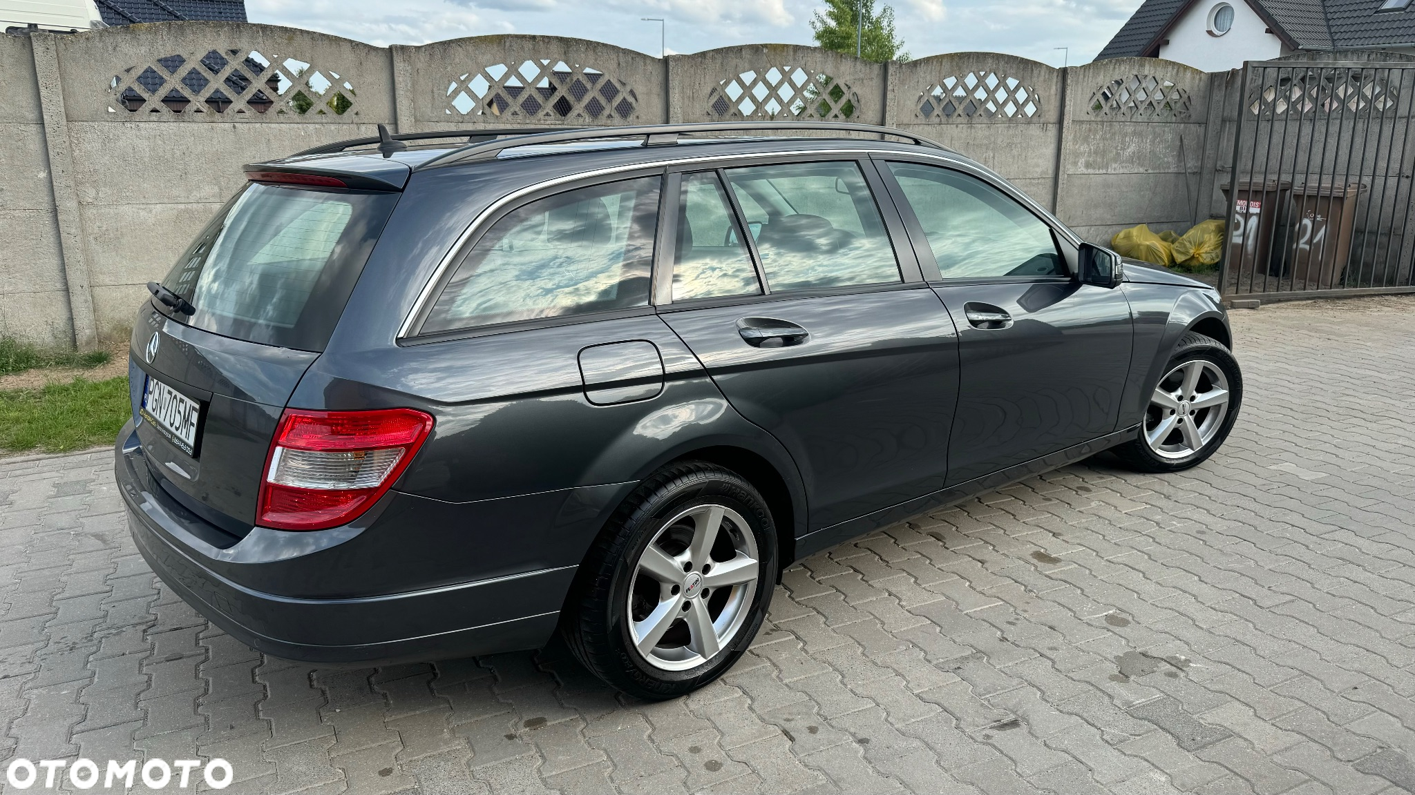 Mercedes-Benz Klasa C 180 T Kompressor Automatik - 11