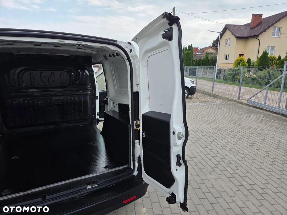 Fiat Doblo Maxi Dynamic - 17
