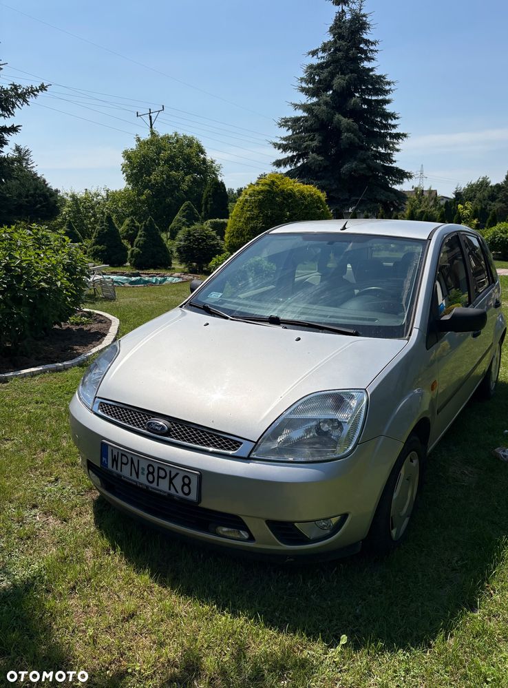 Ford Fiesta 1.4 Ghia - 2