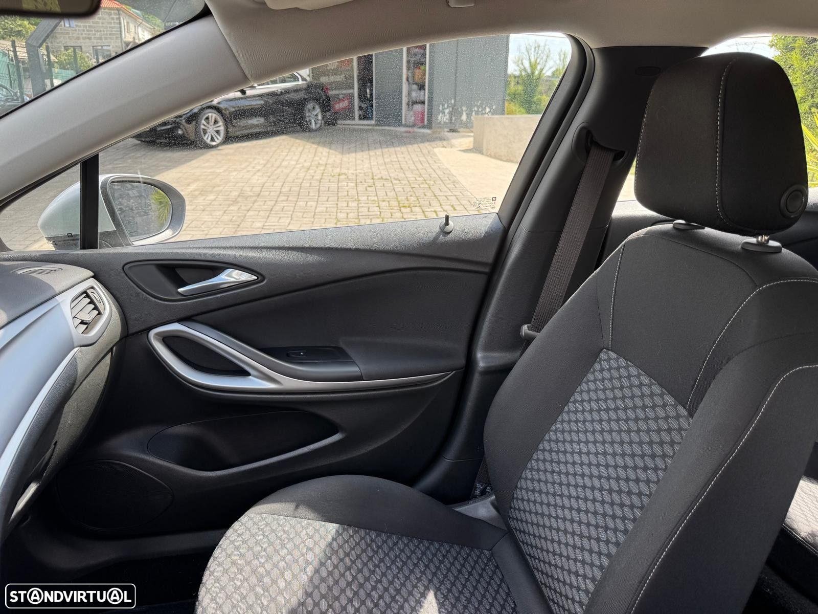 Opel Astra - 17