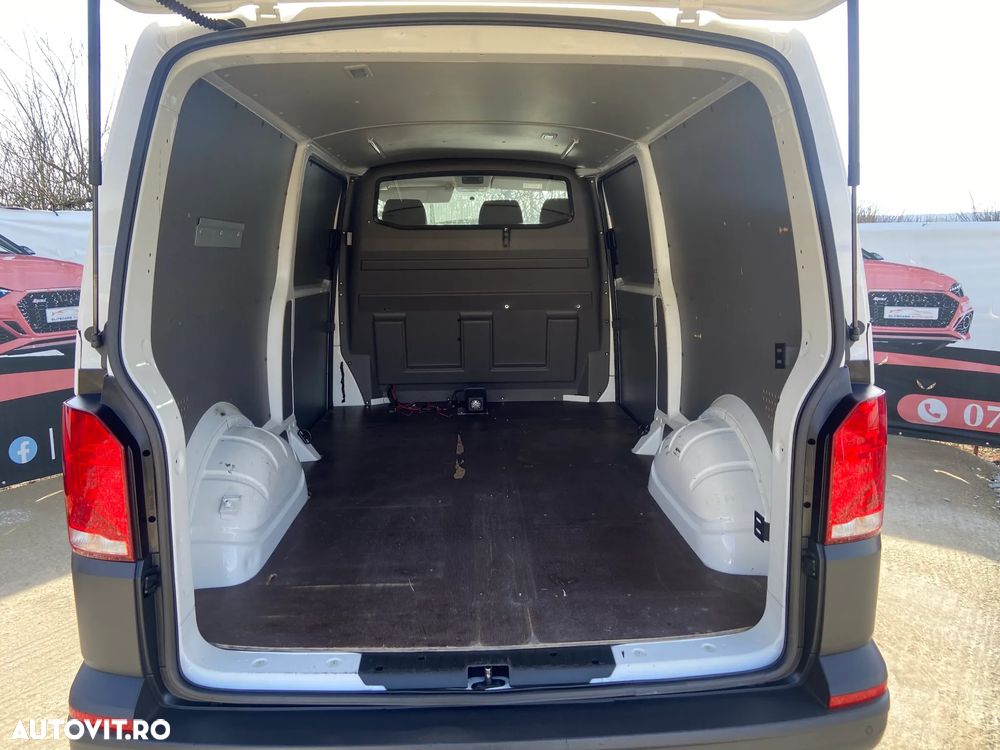 Volkswagen Transporter T6.1 - 20