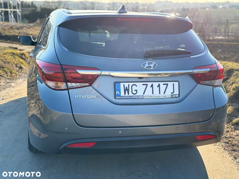 Hyundai i40 Kombi blue 1.7 CRDi Premium - 6