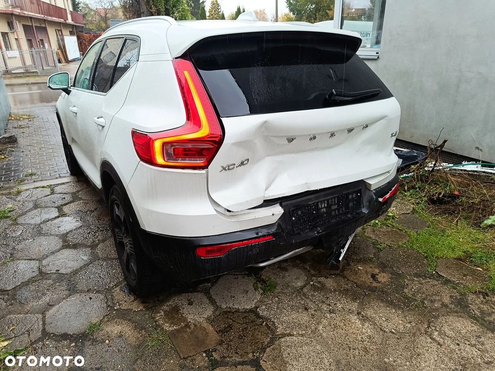 Volvo XC 40 T4 - 15