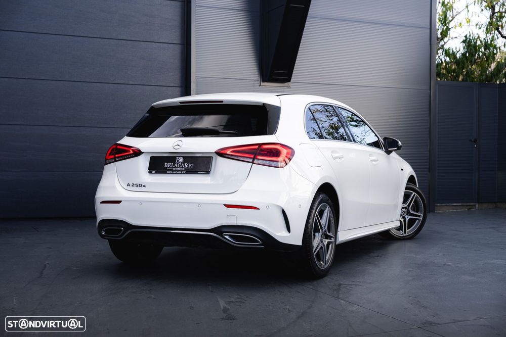 Mercedes-Benz A 250 e AMG Line - 35