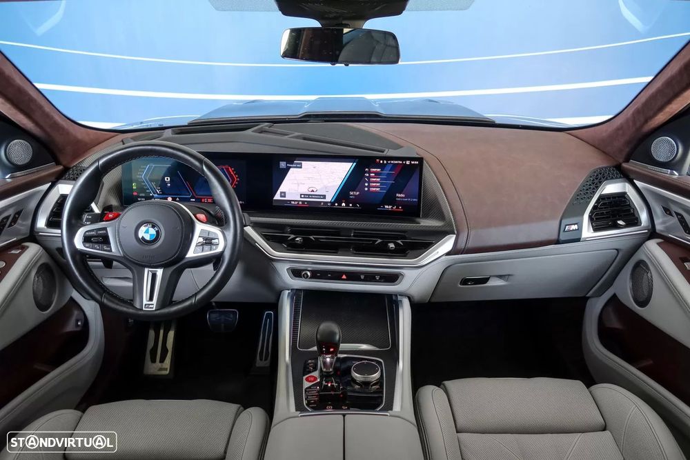 BMW XM 50e - 6