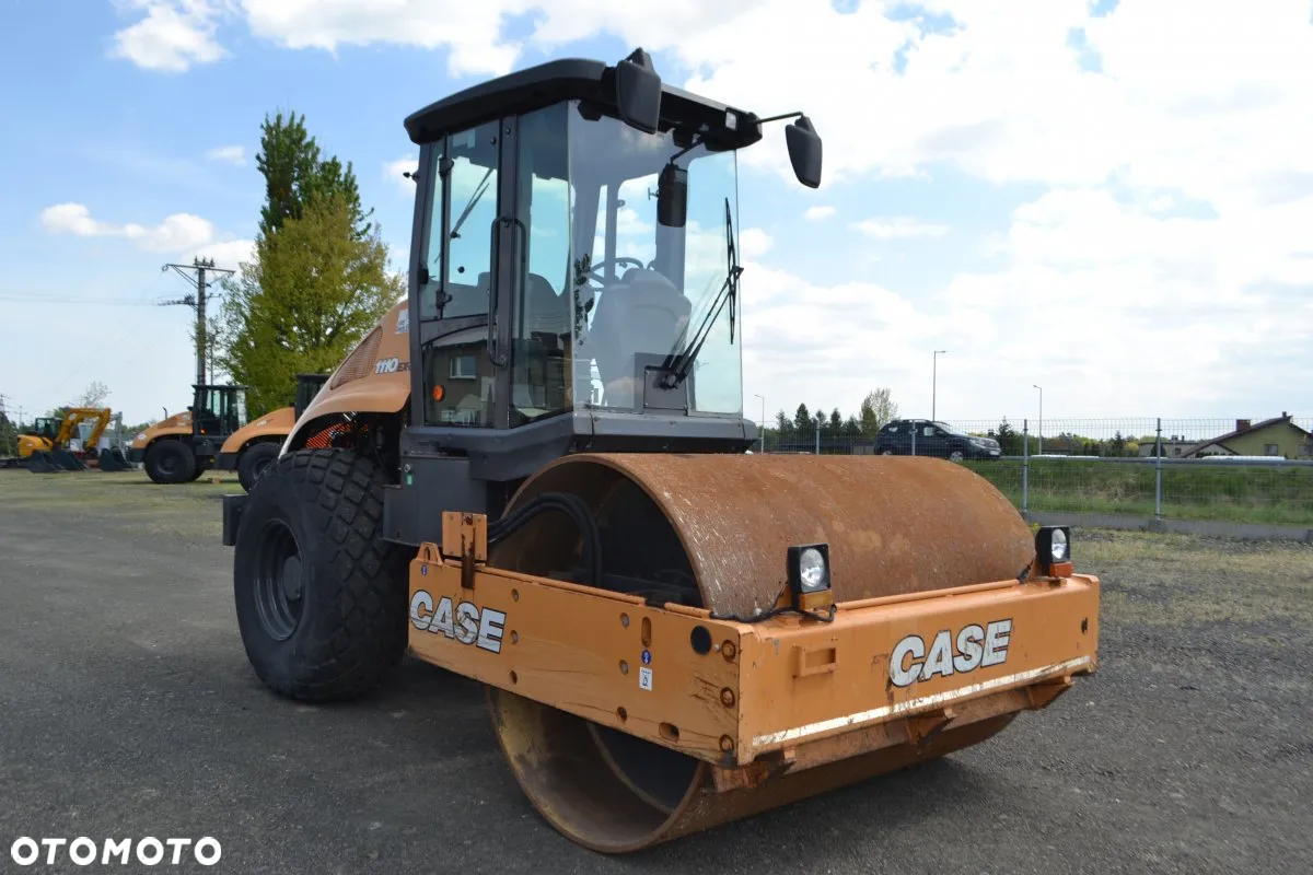 Case 1110EX-D - 4