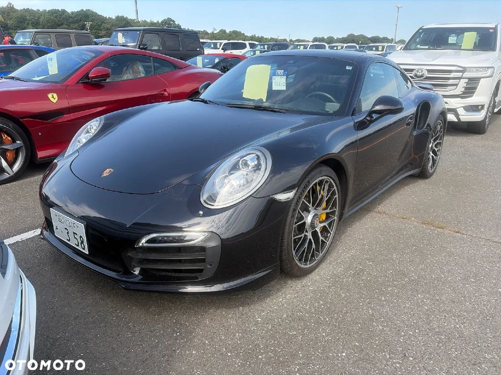 Porsche 911 Turbo S - 3