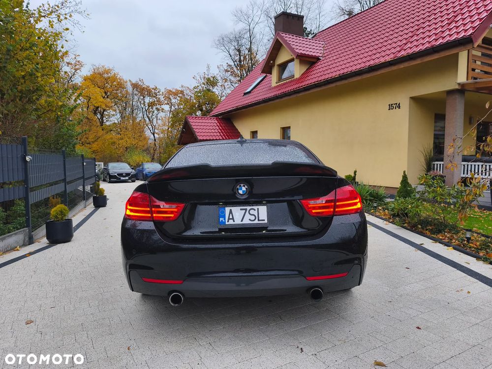 BMW Seria 4 435i Coupe M Sport - 9