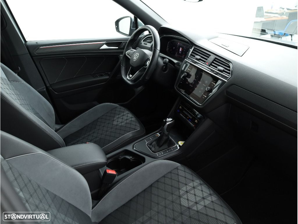 VW Tiguan Allspace 1.5 TSI R-Line DSG - 25