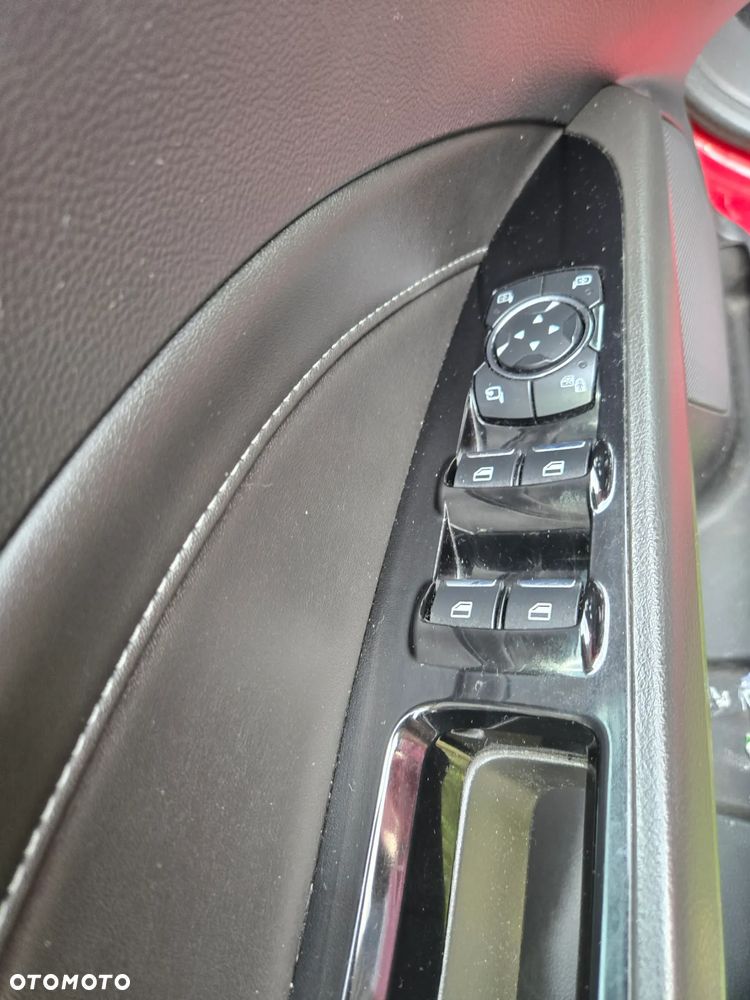 Ford Mondeo 2.0 EcoBoost Titanium - 5