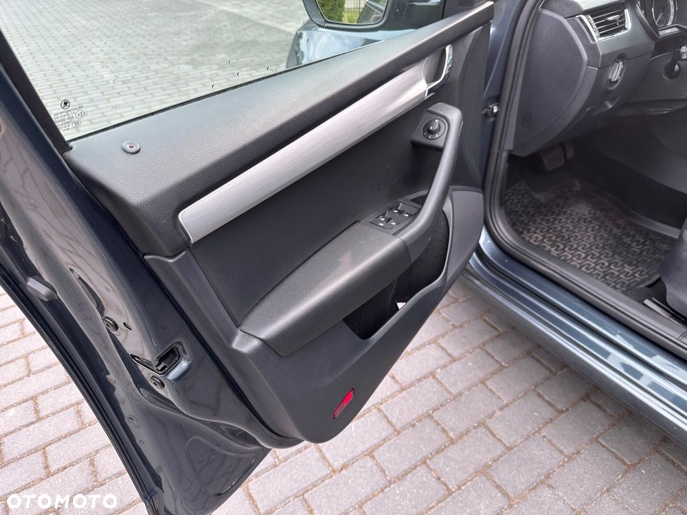 Skoda Octavia 2.0 TDI Ambition DSG - 14